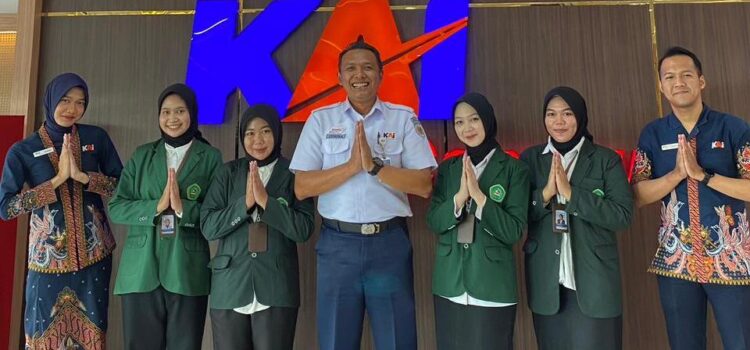 Mahasiswa Ilmu Administrasi Negara Ikuti Program Magang di PT KAI Daop 7 Madiun